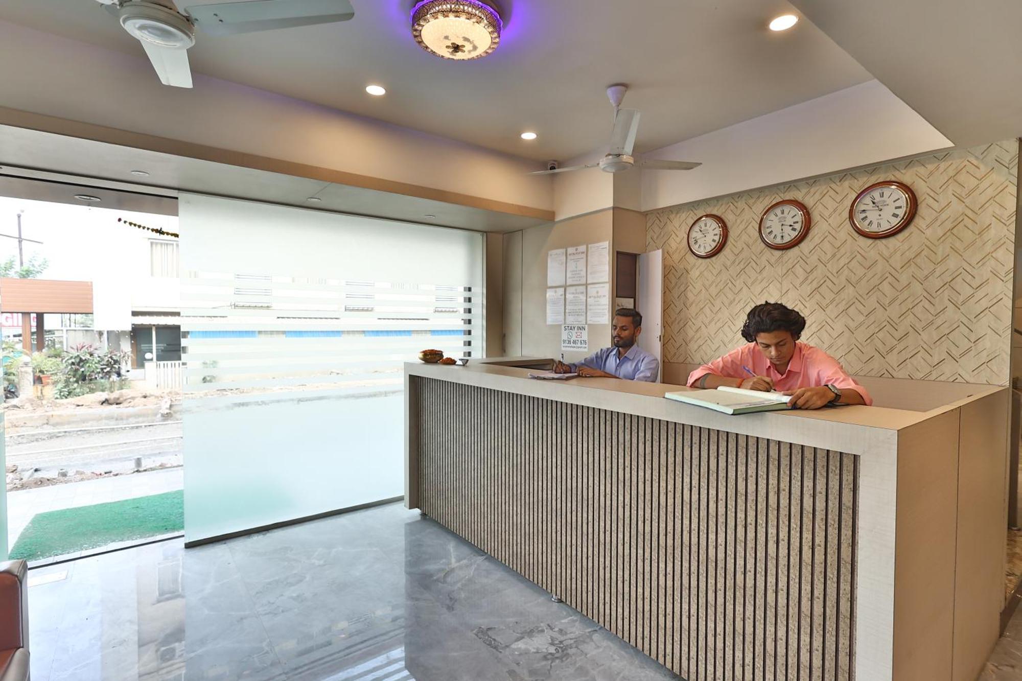 Hotel Stay Inn Navi Mumbai Extérieur photo